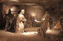 Wieliczka Salt Mine Guided Tour with Transport