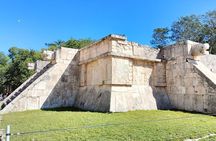 Adventure in Chichen Itza, Cenote Ik'Kil and Valladolid