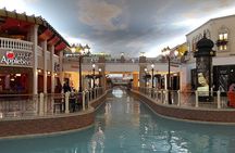 Doha Tour with Gondola Ride at Villaggio Mall