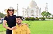 From Delhi: Same Day Taj Mahal, Agra Tour By Car with Option