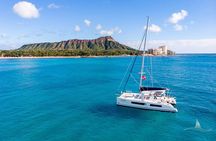 3hr Luxury Private Sailing Catamaran in Waikiki for 1 to 6 People