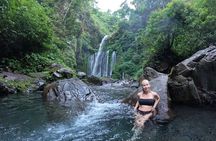 Private Lombok Historical Sightseeing and Waterfall Tour