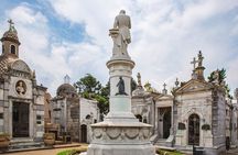 La Recoleta Cemetery Buenos Aires Private Tour with Tickets
