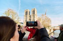 Notre Dame Access with Audio Guide Outside Guided Tour and Cruise