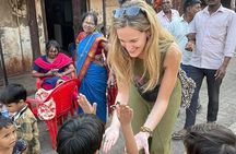 Dharavi Slum Tour with Dhobi Ghat Laundry and Flower Markets