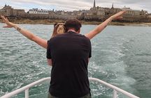 One hour boat trip with a local (Commented FR & EN)