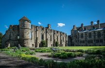 Edinburgh: The Outlander Privately Guided Tour in Luxury Minivan