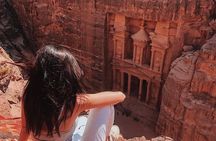 Full Petra and Wadi Rum Private Guided Tour from Amman or Airport