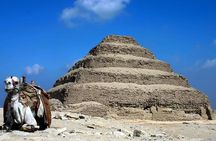Day Tour To Giza Pyramids and Sakkara Private Tour