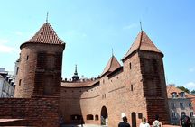  A Journey Through Old Town Warsaw