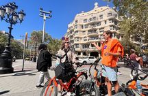 Barcelona 20 Best Sights with Local Guide on Bike/E-Bike