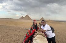 Private Cairo Highlights Tour (Pyramids, Grand Museum and Bazaar)