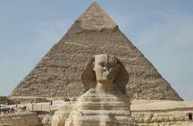 Private Day Tour Giza Pyramids, Sphinx, Saqqara, and Memphis