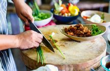 Balinese Cooking Class Market Farm and Traditional House