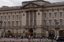 Royal London: Buckingham Palace & Westminster Guided Walking Tour