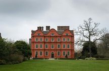 Guided Walking Tour of Royal Kensington in London 