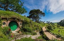 Waitomo Cave and Hobbiton Village Full Day Tour
