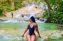 Dunn's River, Blue Hole and Bamboo Rafting from Ocho Rios