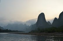 Guilin to Yangshuo Day Tour Li River Cruise and Reed Flute Cave