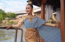 Heritage Cruise and Wat Arun Instagram Photo Experience