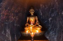 Private Tour of Bodhgaya and Gaya Including Vishnupad Temple