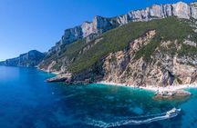 Cala Gonone Motorboat Trip in Gulf of Orosei with Lunch