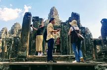 Siem Reap Shared Full-Day Guided Tour of Angkor Temples
