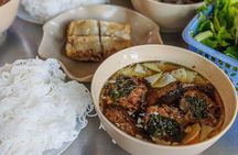 Hanoi After Dark Vespa Tour (4 hours): Street Food & Night Vibes 