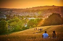 Small Group smartphone Bath Walking Tour around Bath