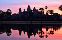 Private Sunrise Angkor Wat Tour with pickup from your hotel