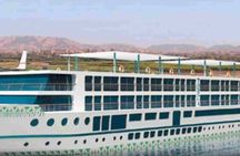 Nile cruse from luxor 