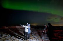 Northern Lights & Hot Choco: Private 4x4 Tour from Reykjavik