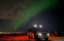 Northern Lights & Hot Choco: Private 4x4 Tour from Reykjavik