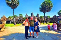 Angkor Wat Temple Tour Sunrise or Sunset with Tour Guide