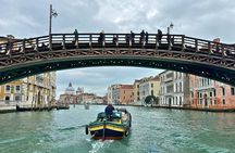 Venice Private Grand Canal Highlights and Rialto Bridge Boat Tour