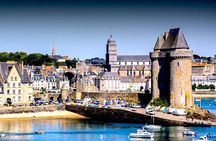 Saint Malo and Saint Servan in vintage sidecar with driver