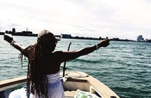 75 Minutes Detroit River, Belle Isle Breeze Electric Cruise