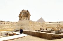 Private Giza Pyramids, Sphinx & Grand Egyptian Museum Guided Tour