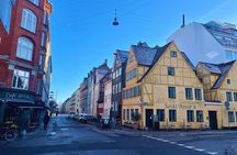 Small group walking tour with coffee, cake & culture