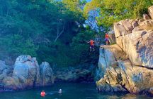 Ocean and Jungle: Snorkel, Quimixto Waterfall and Beach Adventure