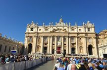 Papal Audience Experience with Tour guide 