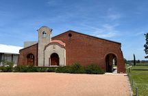 Bouza Winery Full Experience (Tasting and Lunch)