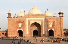 Private Tour to Taj Mahal and Agra From Delhi by Car