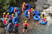 Tubing in Rio Celeste: floating aventure in nature