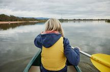  Lake Fyans Canoeing Activity