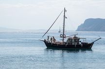 Athens: Private 8-Hour Saronic Gulf Cruise with BBQ