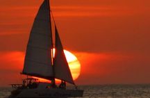 Costa Rica Catamaran Private Sunset Tour with Drinks