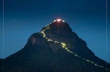 Adam’s Peak Night Hike Experience [One Day & ALL INCLUSIVE]