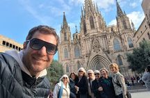 Sagrada Familia & Barcelona Small Group Tour with Hotel Pick-up