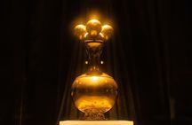 The Museum of Gold with a Specialized Social Scientist 